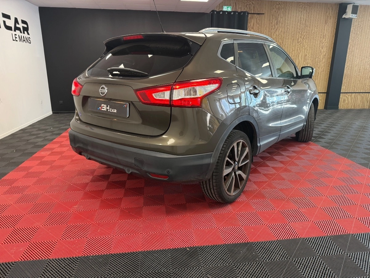 Nissan Qashqai - photo 5