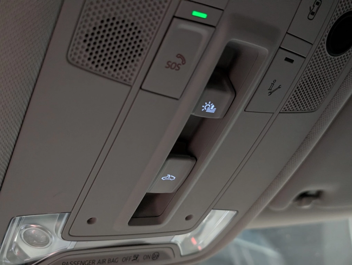 Audi Q3 - photo 18