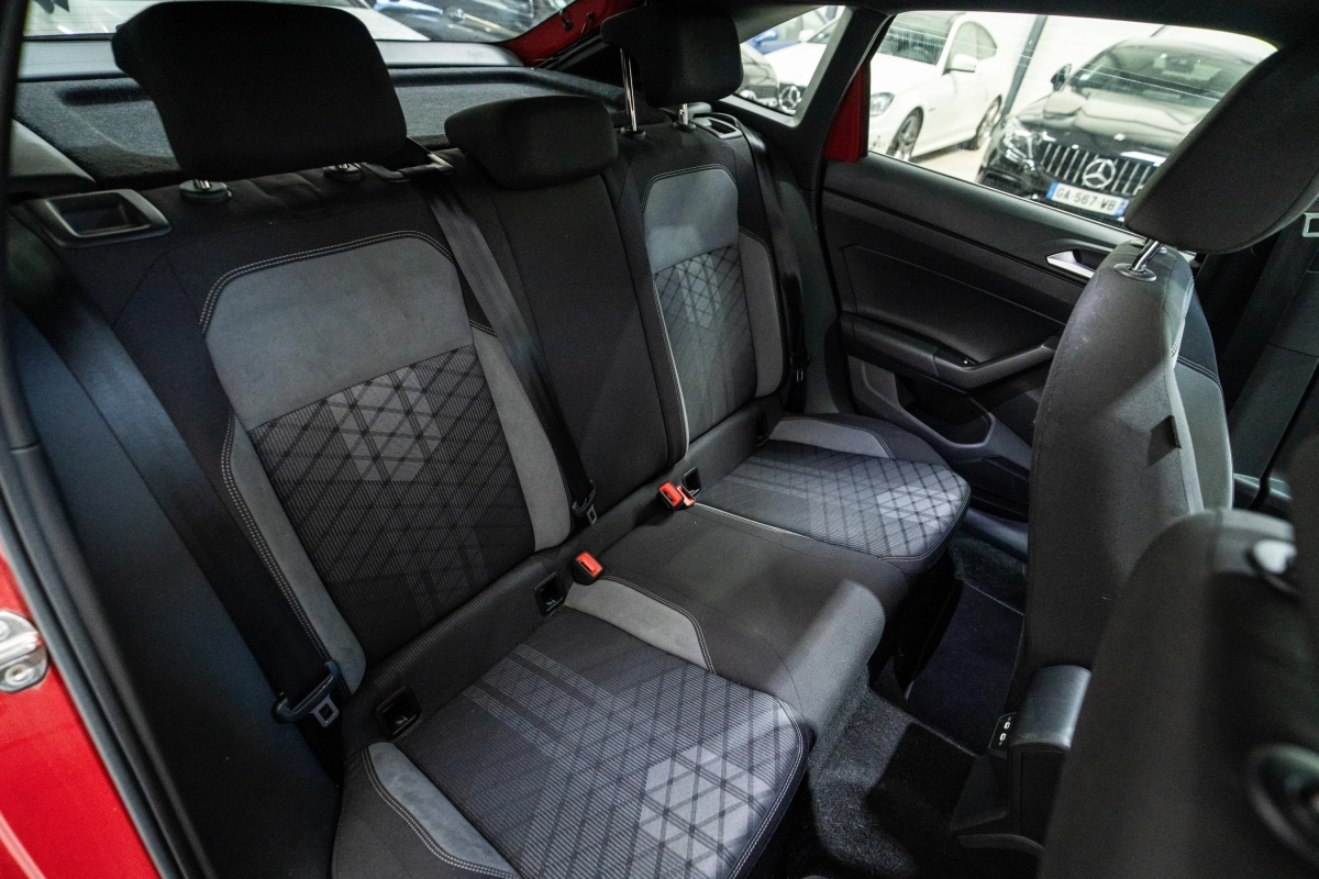 Volkswagen Taigo - photo 17