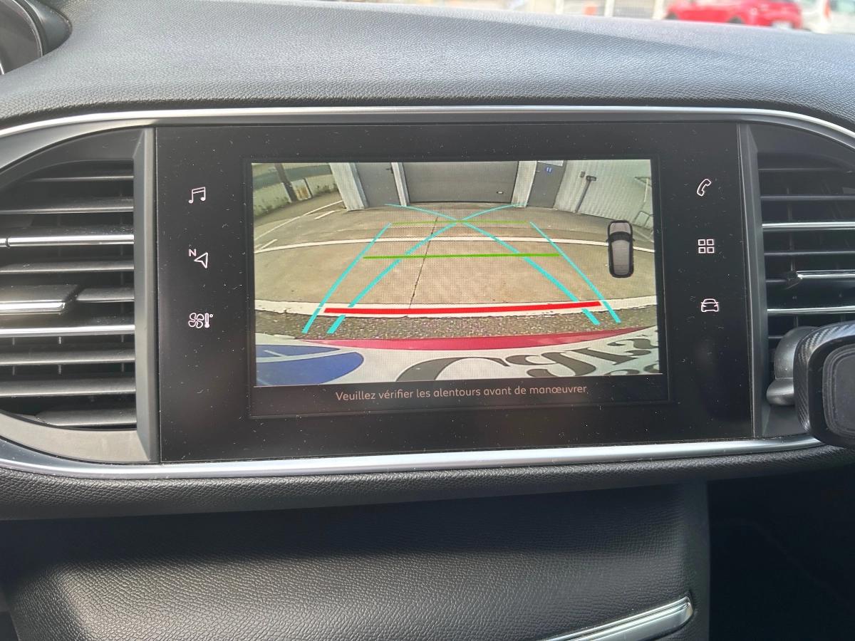 Peugeot 308 GENERATION-II 1.6 BLUEHDI 120 ALLURE