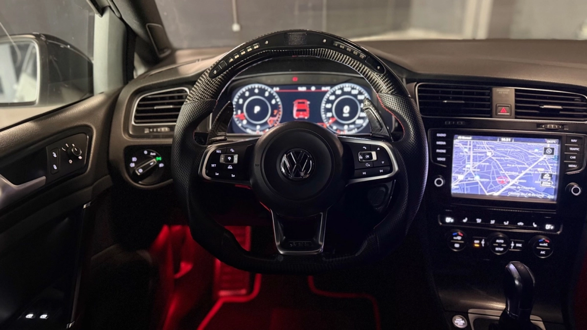 Volkswagen Golf - photo 23