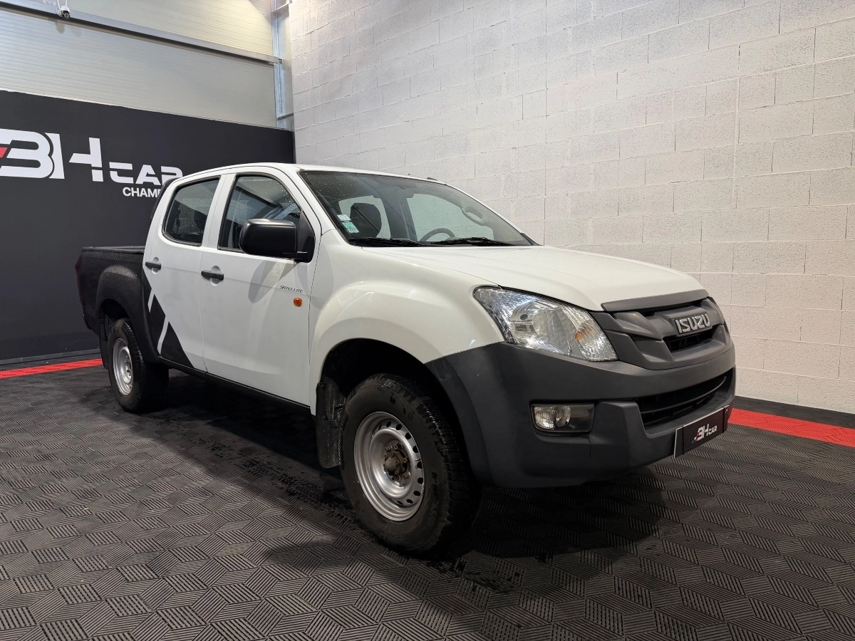 Isuzu D-max
