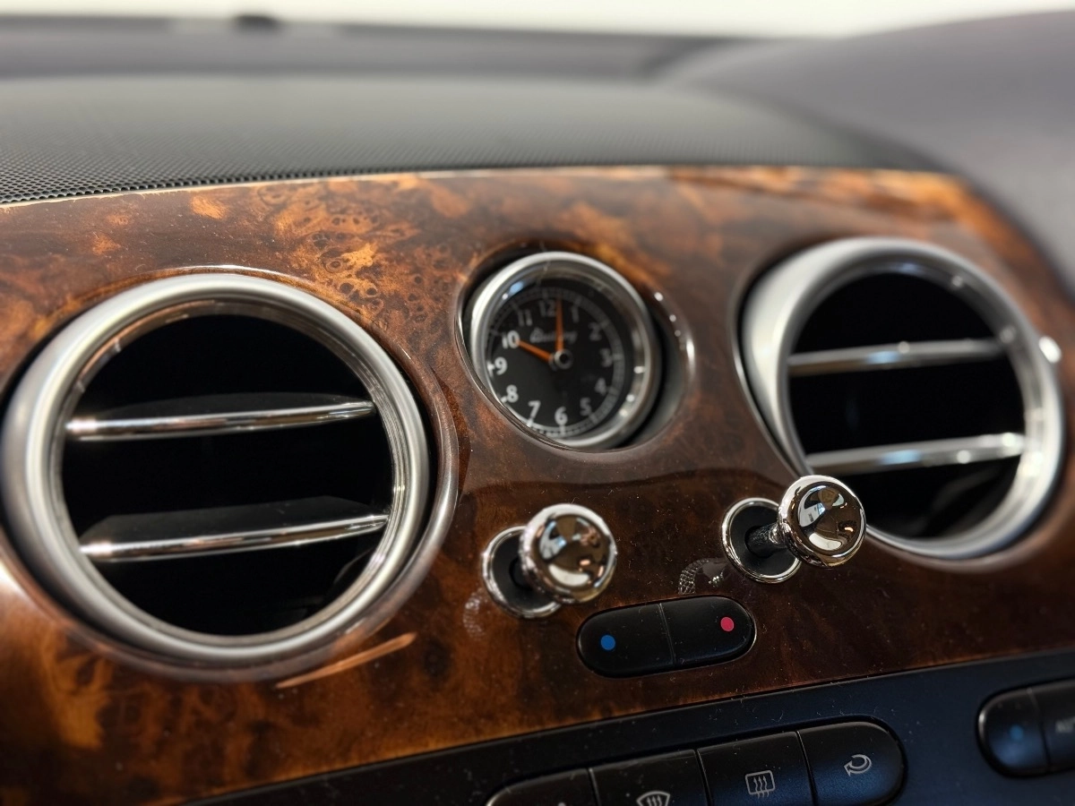 Bentley Continental - photo 20