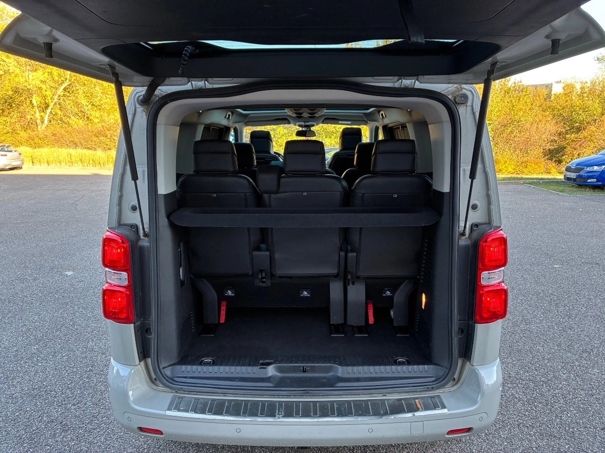 Peugeot Traveller - photo 28