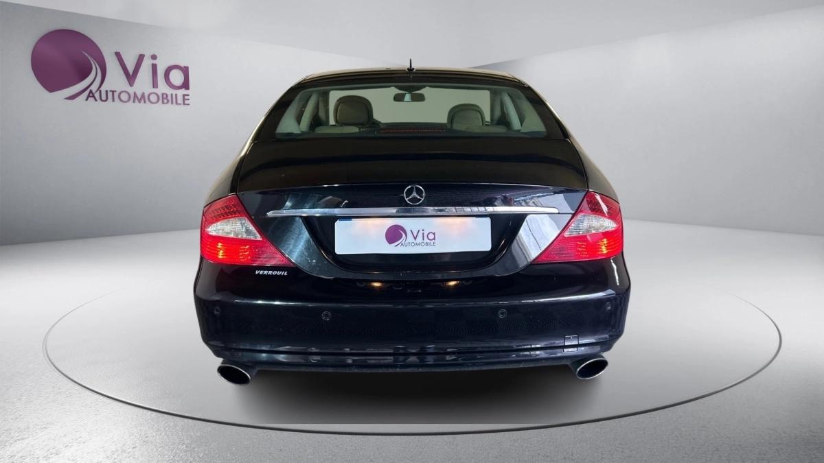 MERCEDES CLS