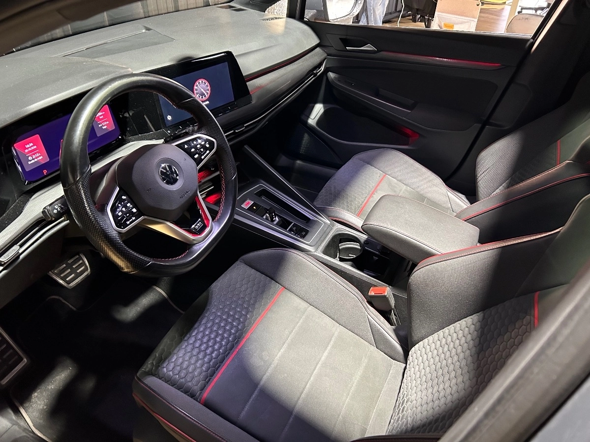 Volkswagen Golf - photo 14