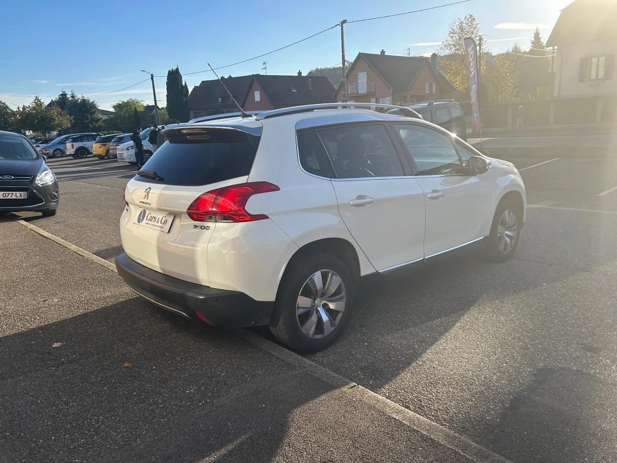 Peugeot 2008 GENERATION-I 1.6 BLUEHDI 120 GT LINE START-STOP