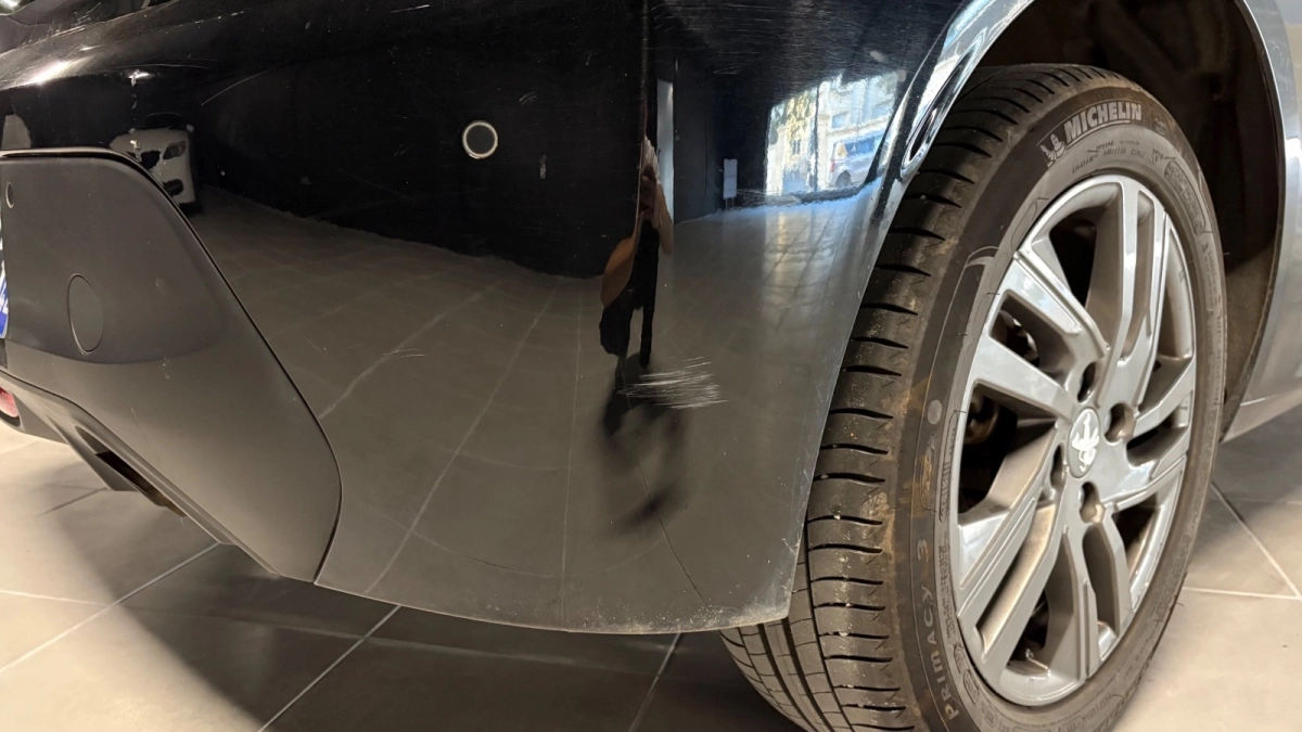 Peugeot 208 - photo 26