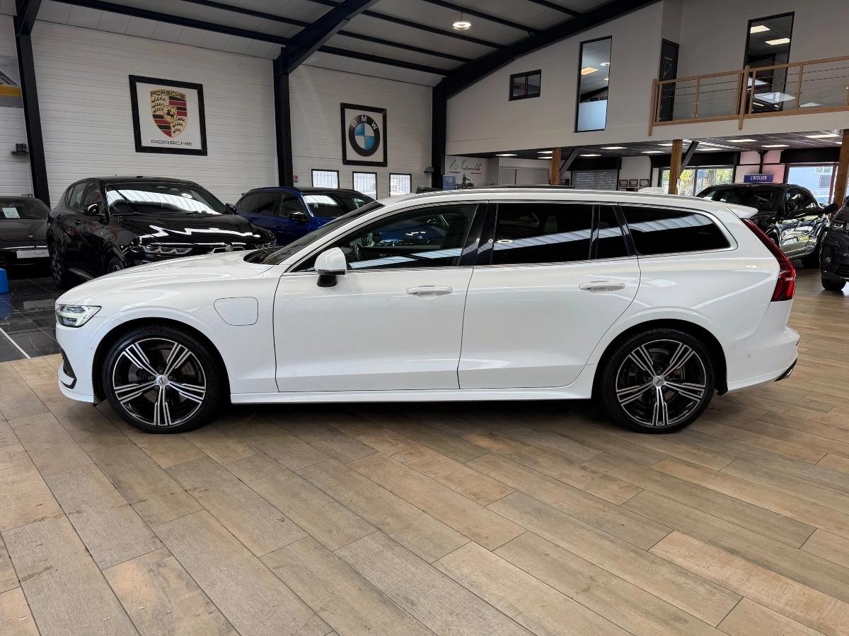 Volvo V60 II T8 390 Twin Engine Inscription Luxe Geartronic 8 Options++