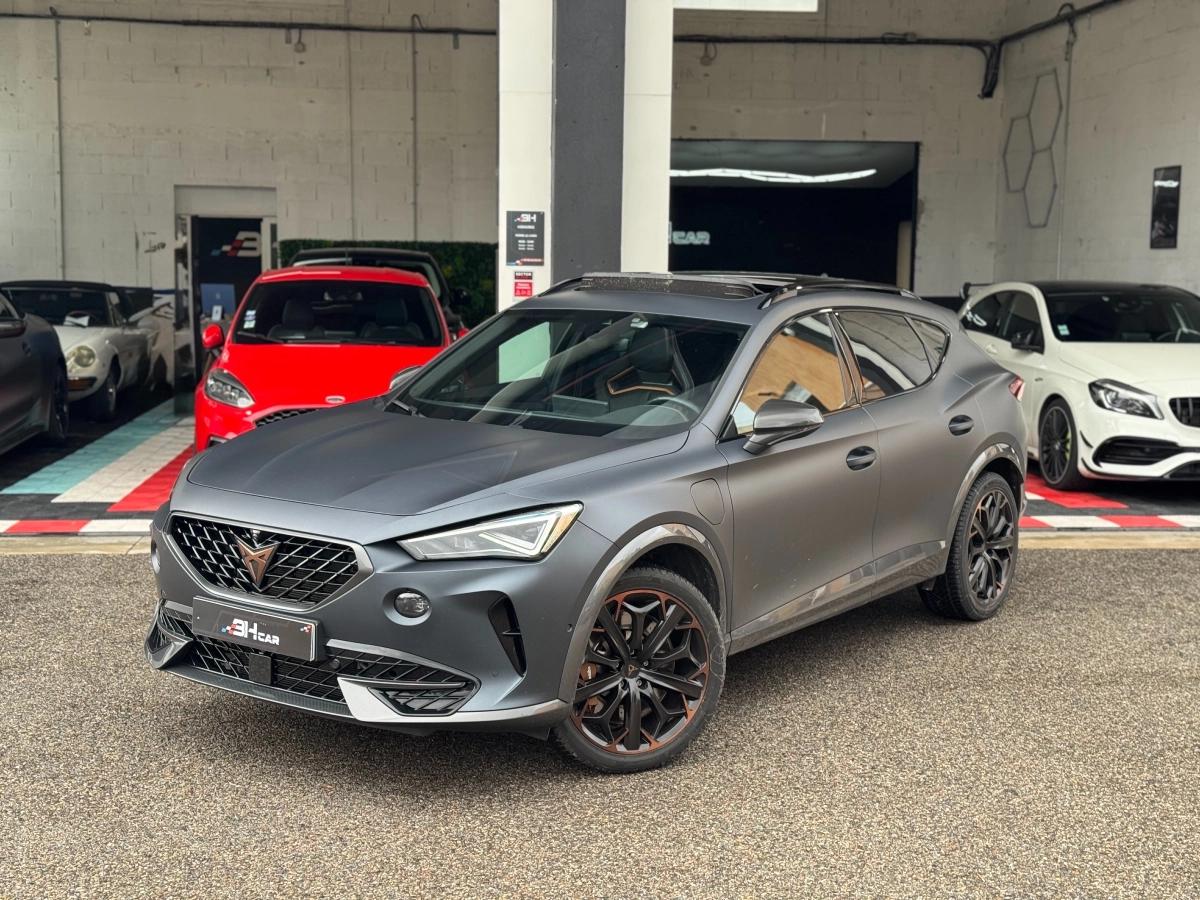 Image: Cupra Formentor 1.4 E-HYBRID 245CV VZ DSG / SIEGES CARBONE / TOIT OUVRANT / BREMBO / CAMERA 360°