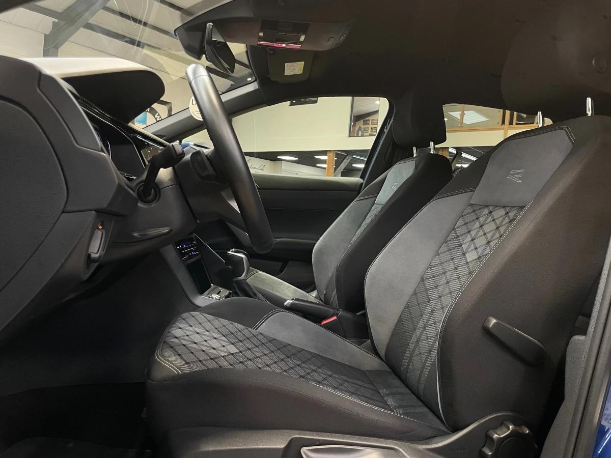 Volkswagen Taigo 1.0 TSI 115 R-LINE DSG BVA