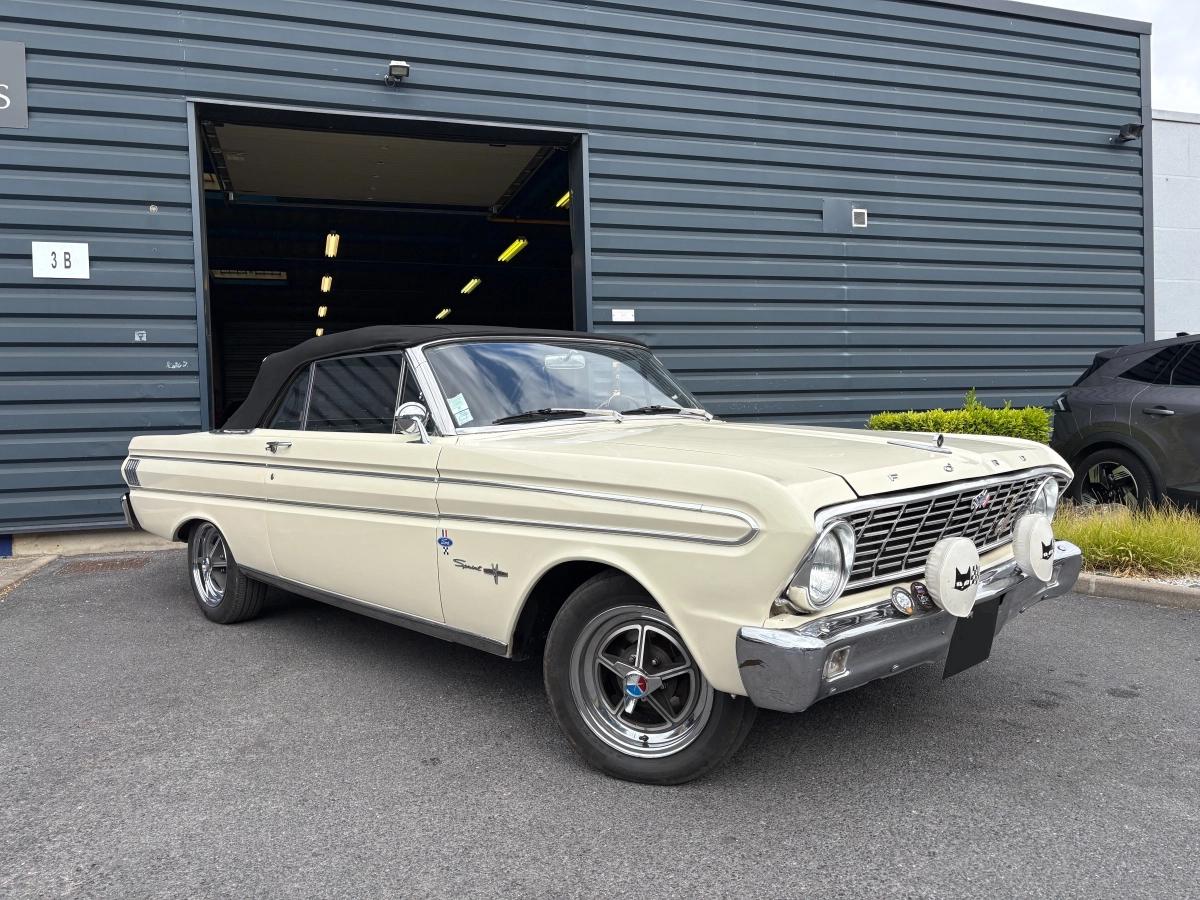 Ford Falcon
