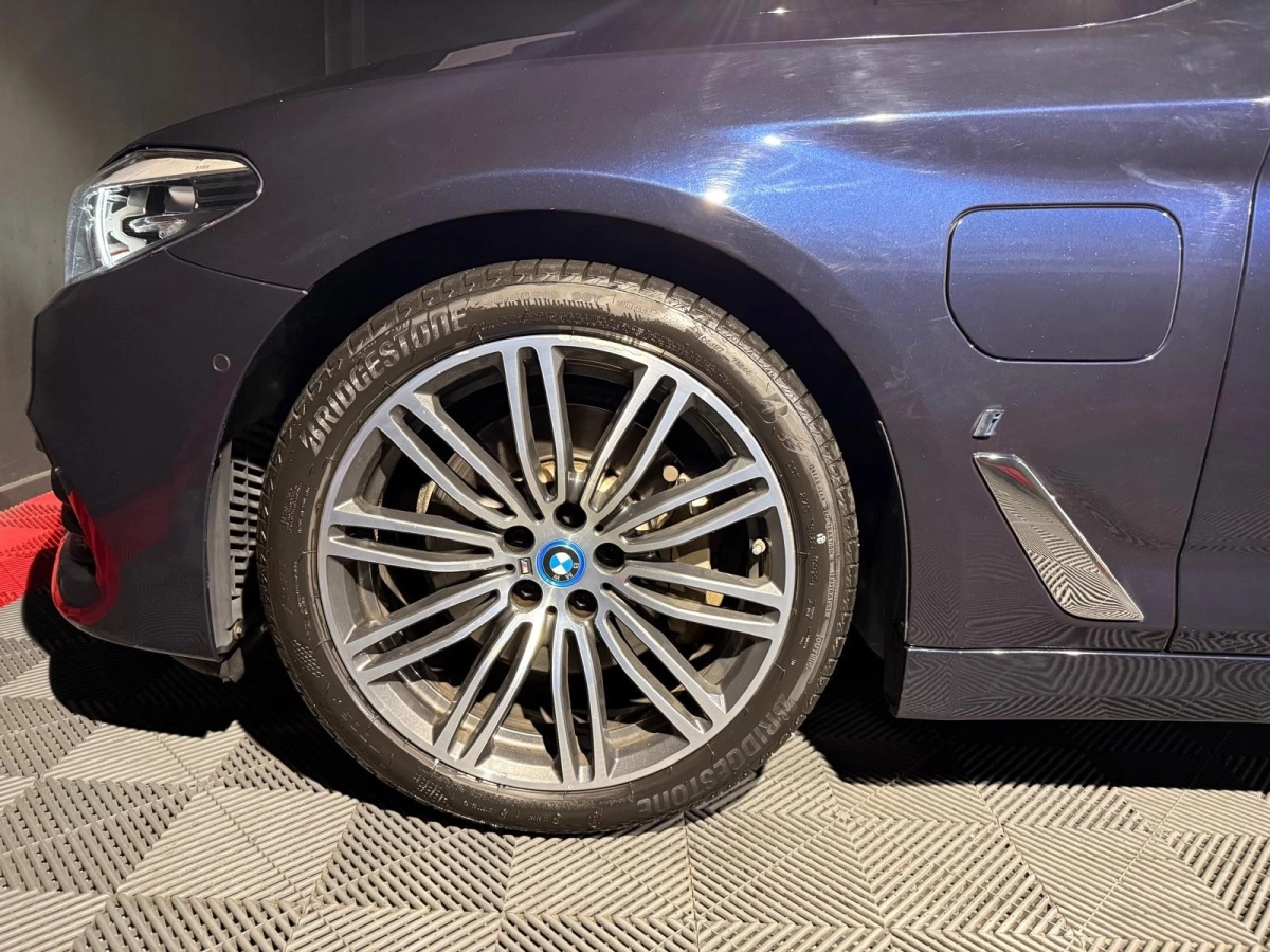 Bmw Serie 5 - photo 35