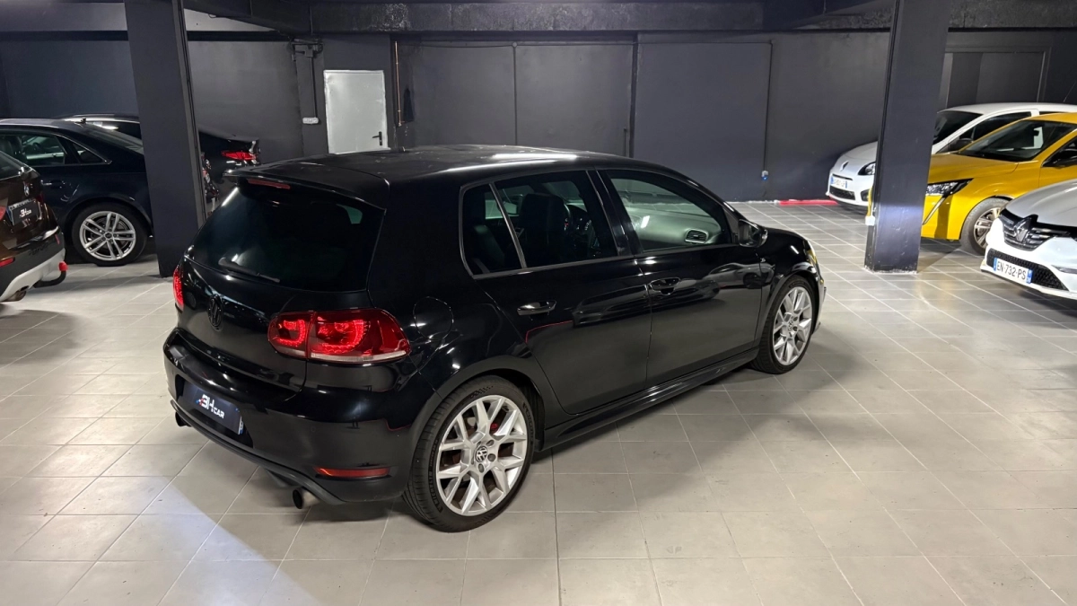 Volkswagen Golf - photo 4
