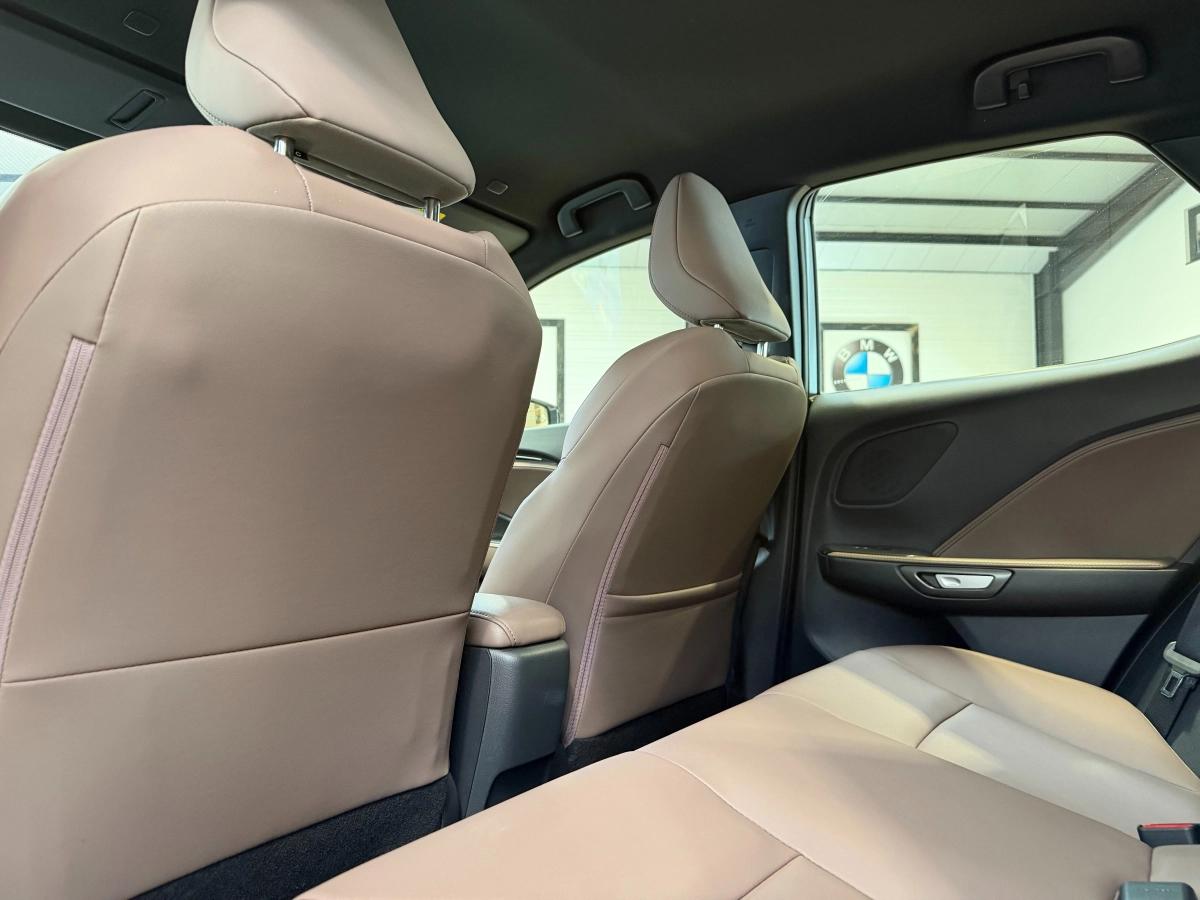 Lexus Lbx 1.5 136H 90 HEV 1.01KWH ELEGANT 2WD BVA