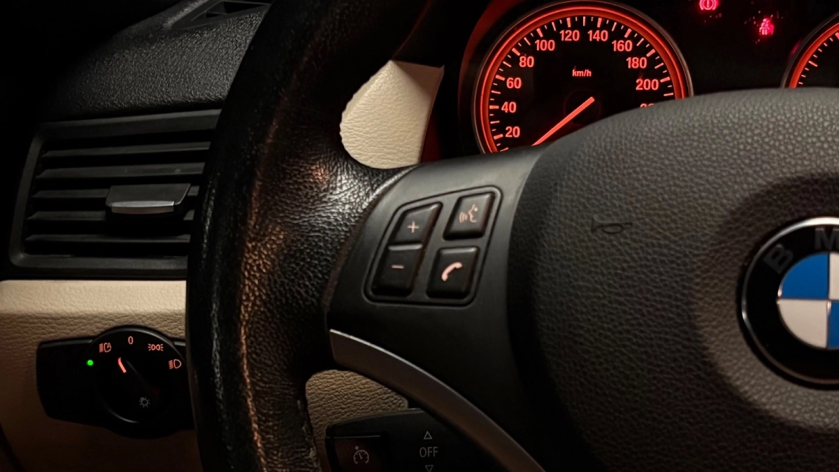 Bmw X1 - photo 19