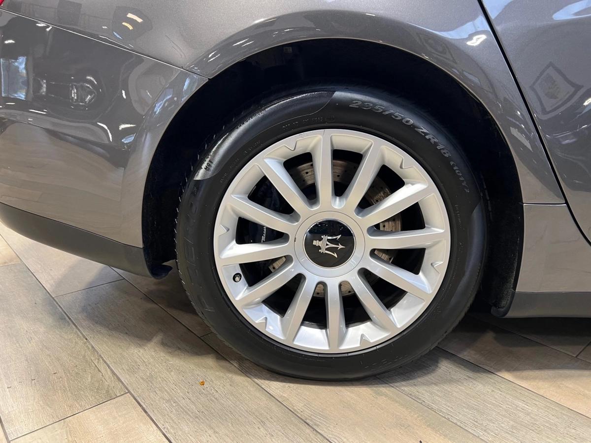 Maserati Ghibli 3.0 330 BVA