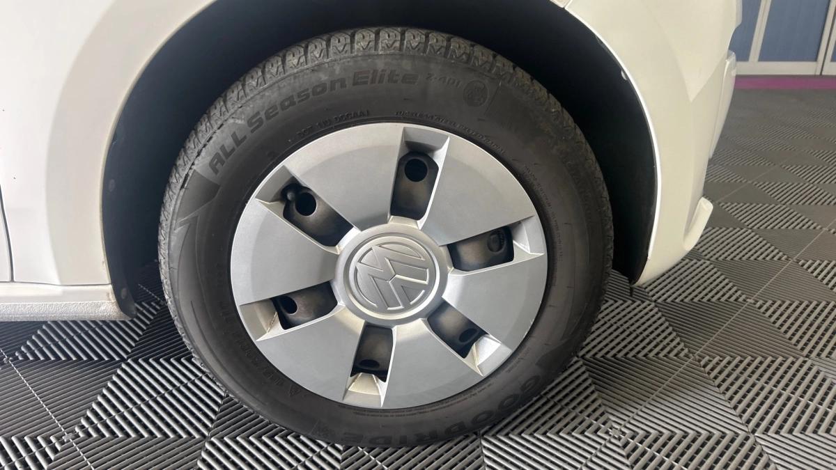 Volkswagen Up