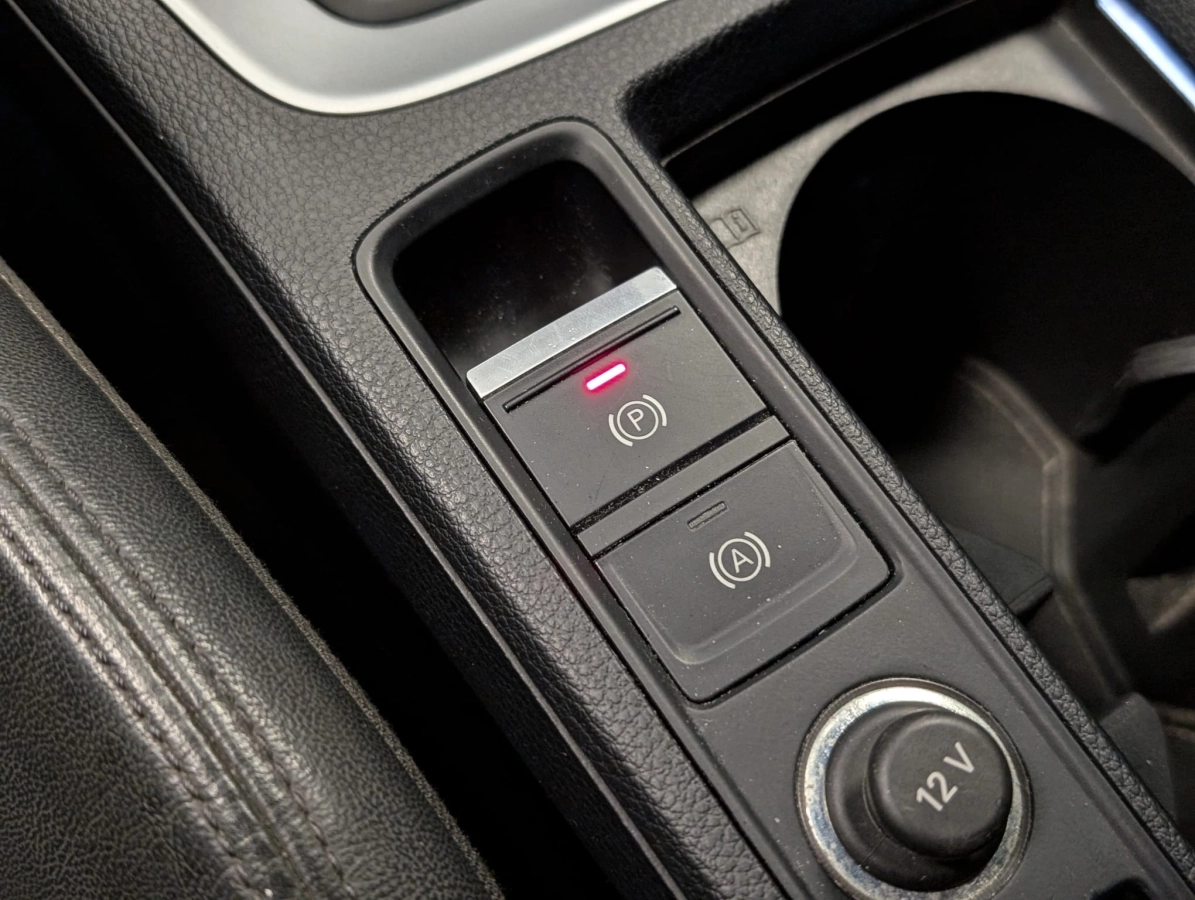 Audi Q3 - photo 23