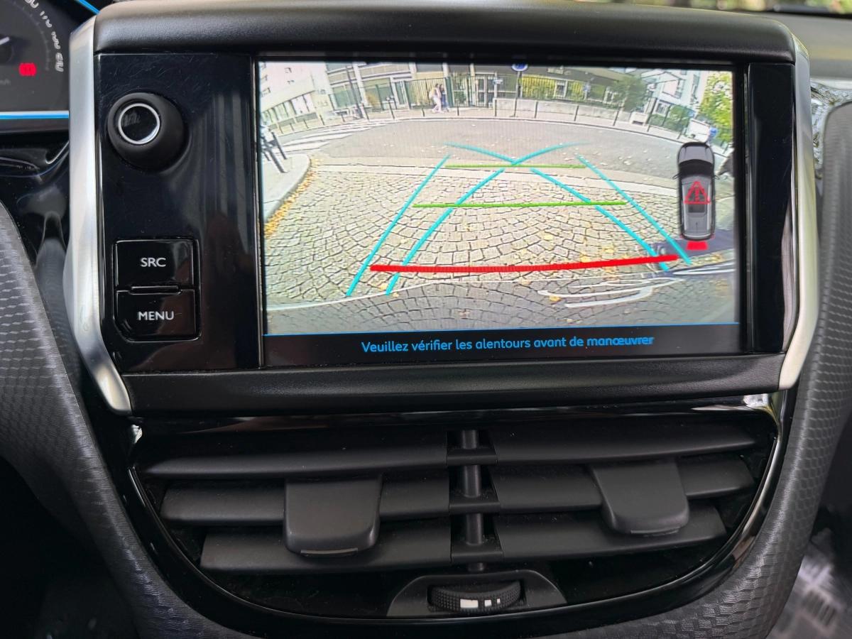 Peugeot 2008 GENERATION-I 1.6 BLUEHDI 100 ALLURE