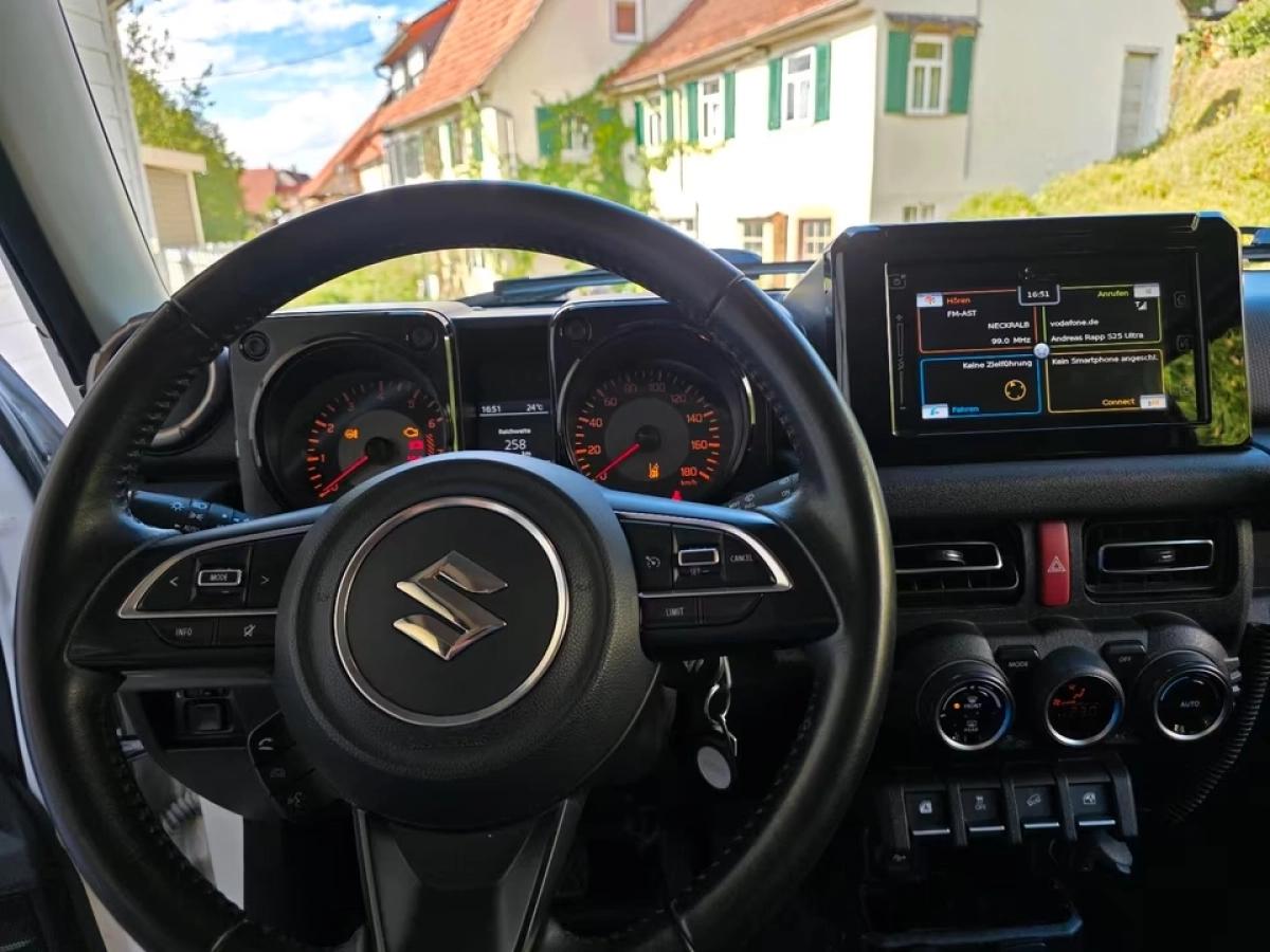 Suzuki Jimny 