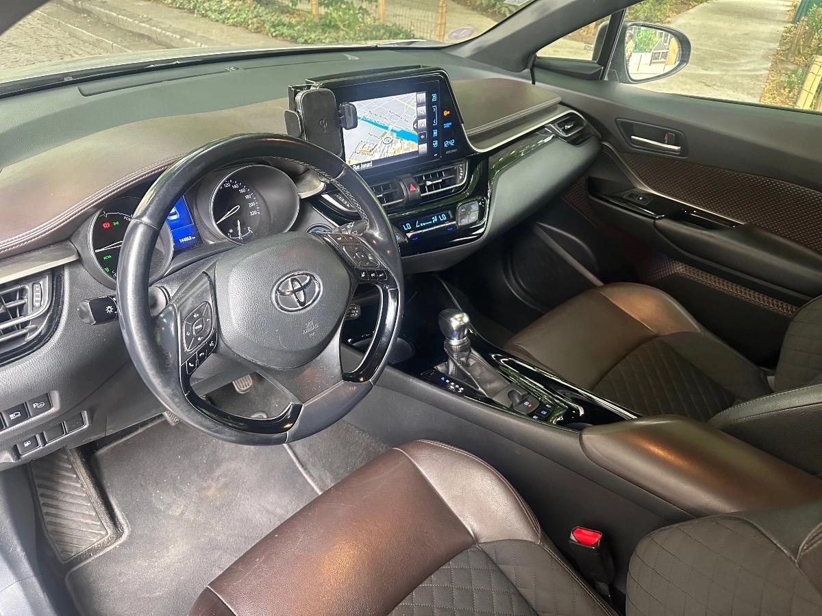 Toyota C-hr 1.8 HSD 122H 100 FULL-HYBRID DISTINCTIVE 4X2 E-CVT BVA