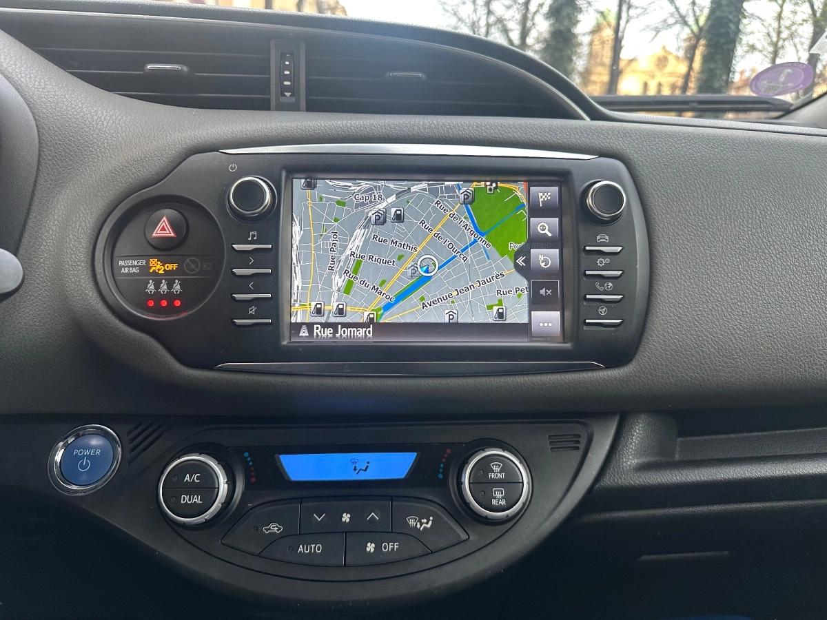 Toyota Yaris 1.5 VVTI 100H 75 HYBRID FULL-HYBRID FRANCE BVA