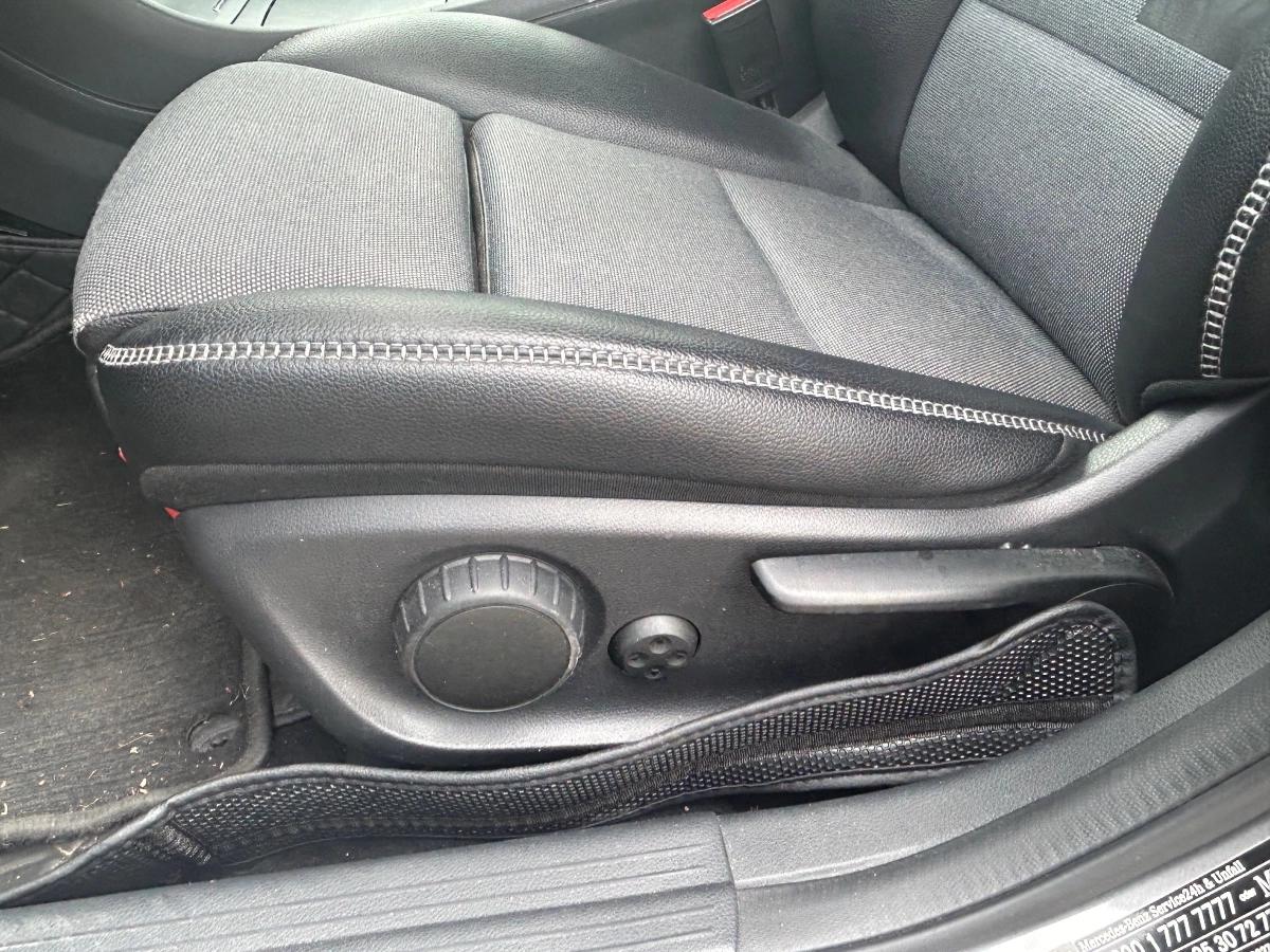Mercedes Classe Gla 2.2 200 D 135 SENSATION 7G-DCT BVA