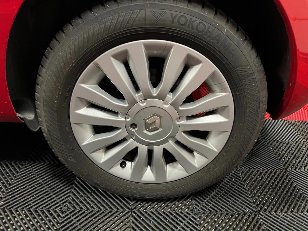 Aperçu indisponible de RENAULT Clio