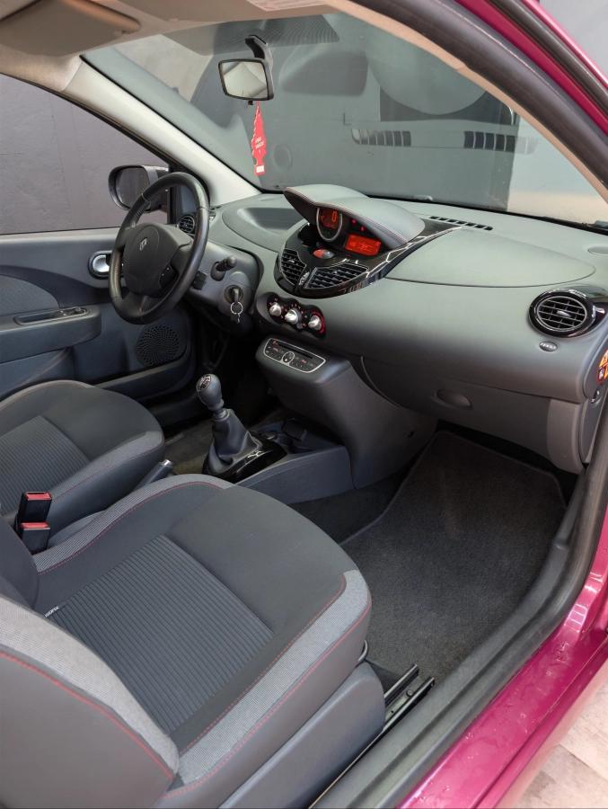 Renault Twingo 1.2 LEV 75 PURPLE