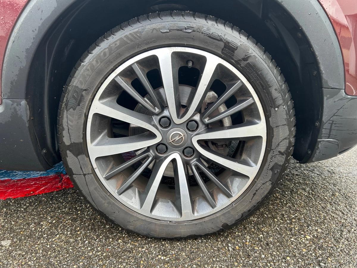 Opel Crossland X 1.2 T 130 ULTIMATE