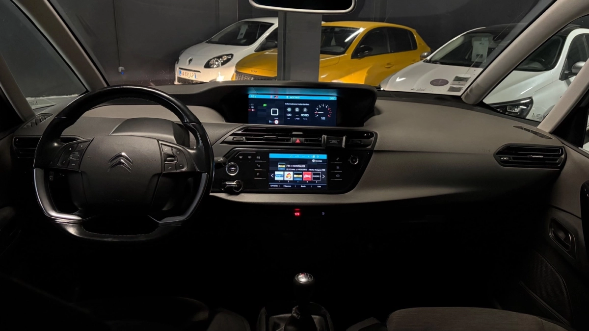 Citroen C4 Grand Picasso - photo 17