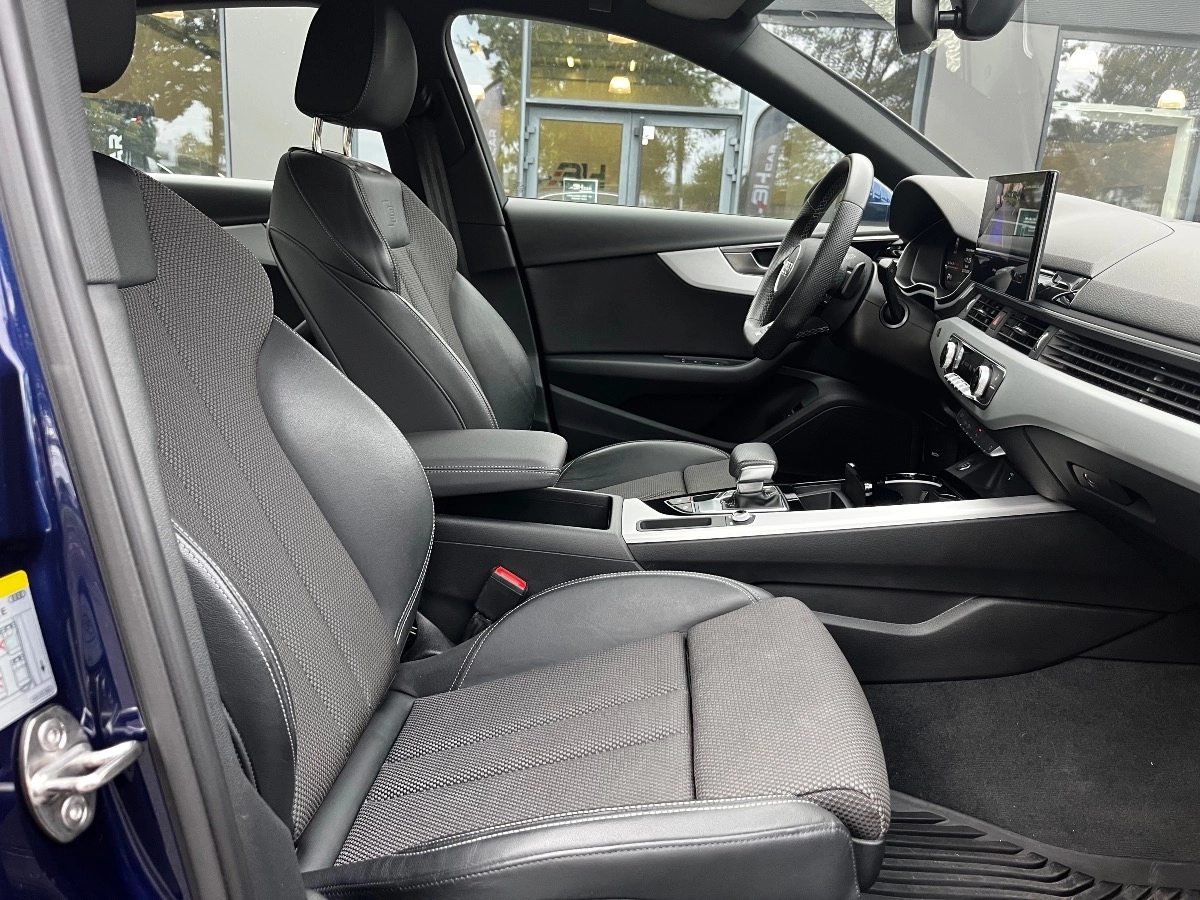 Audi A4 - photo 21