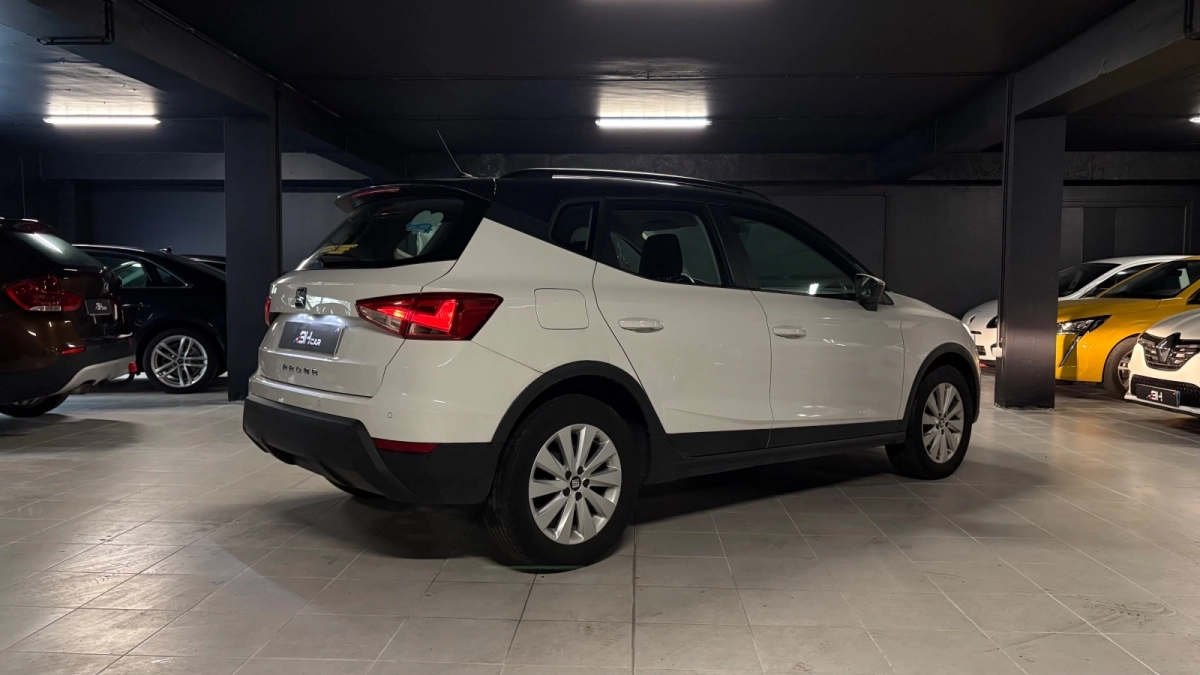 Seat Arona - photo 2