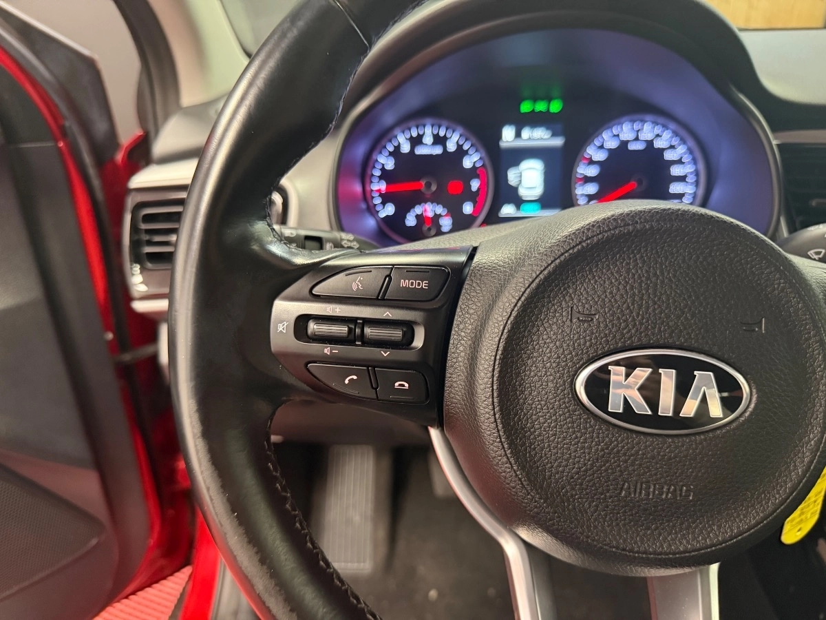 Kia Stonic - photo 10