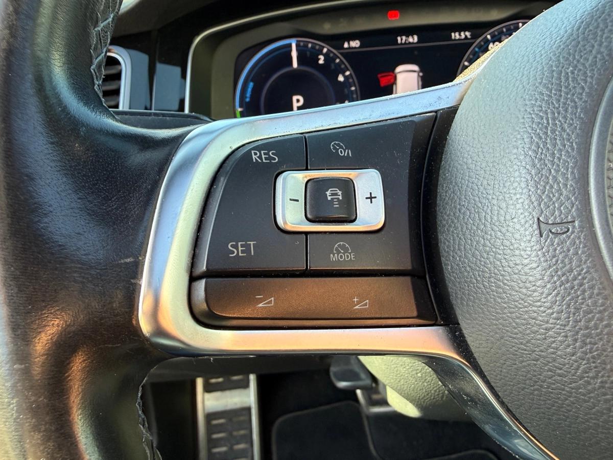 Volkswagen Golf 1.4 TSI GTE 204H 150 HYBRID PHEV 13KWH DSG BVA