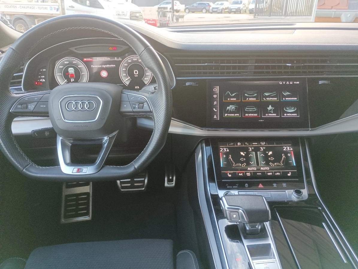 Audi Q8 - photo 33