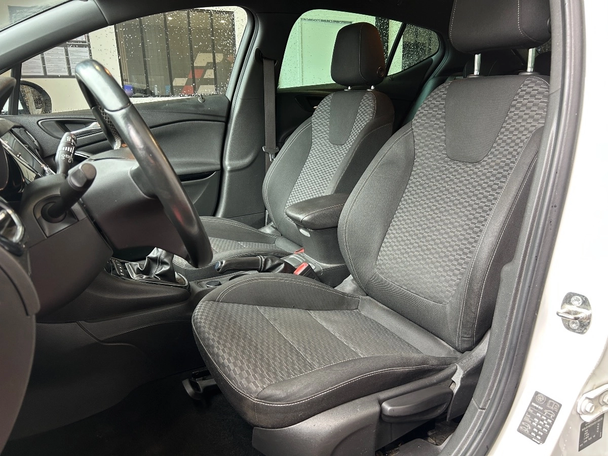 Opel Astra - photo 7