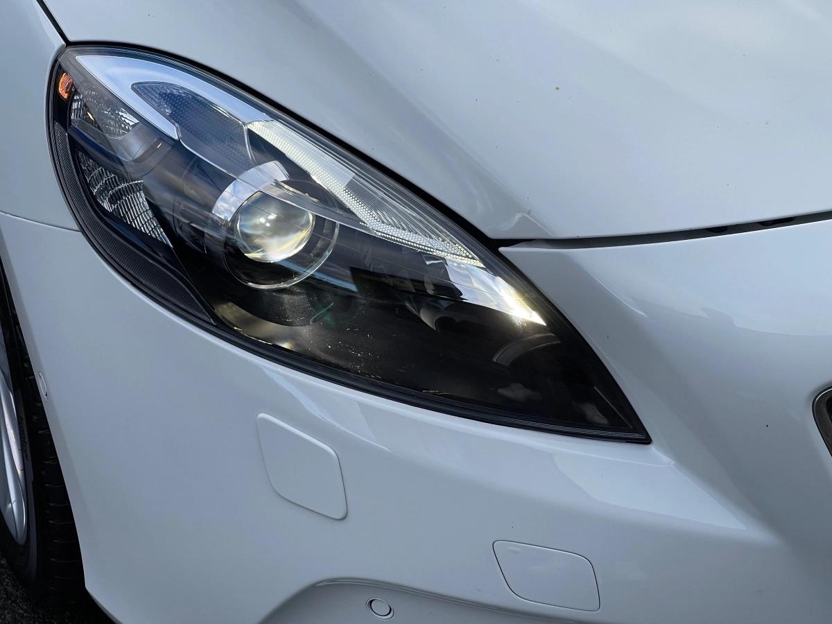 Aperçu indisponible de Volvo V40