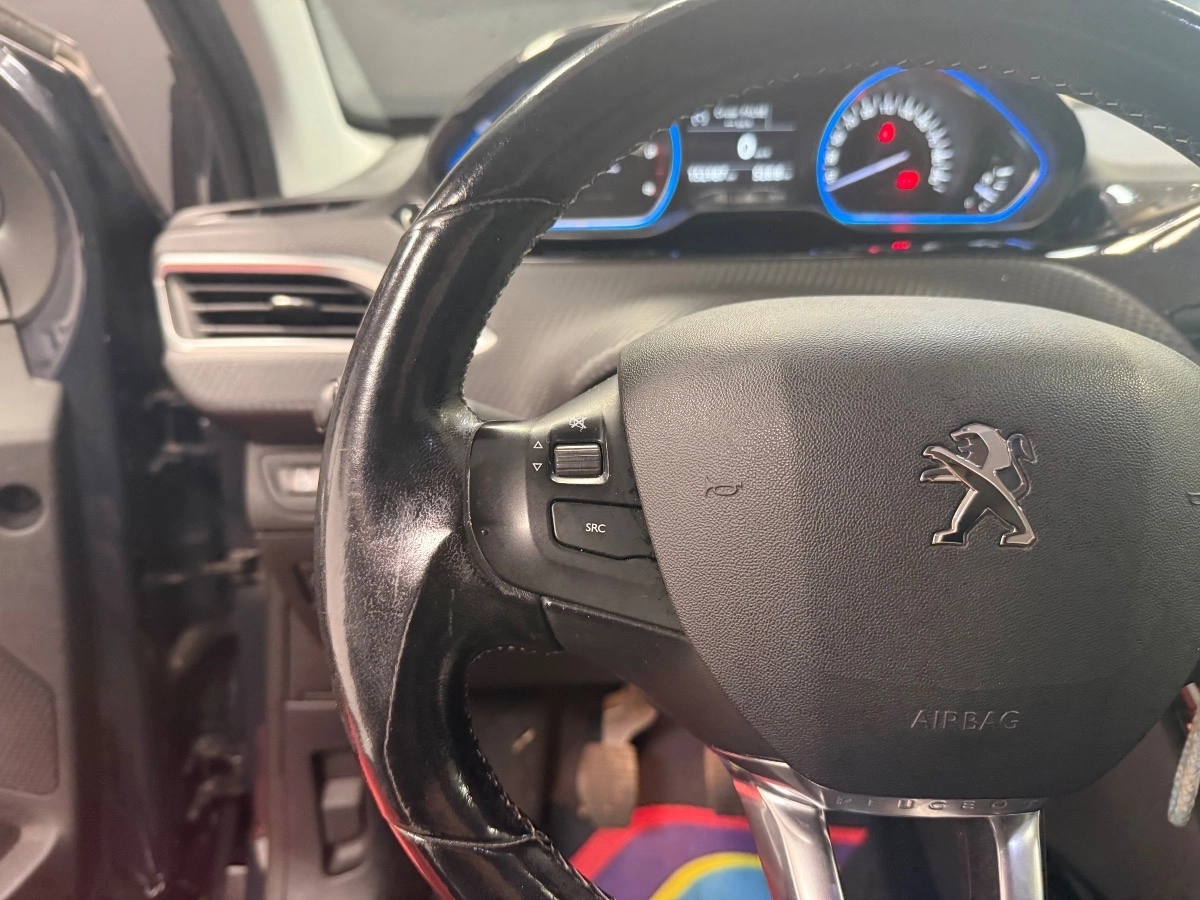 Peugeot 2008 - photo 17