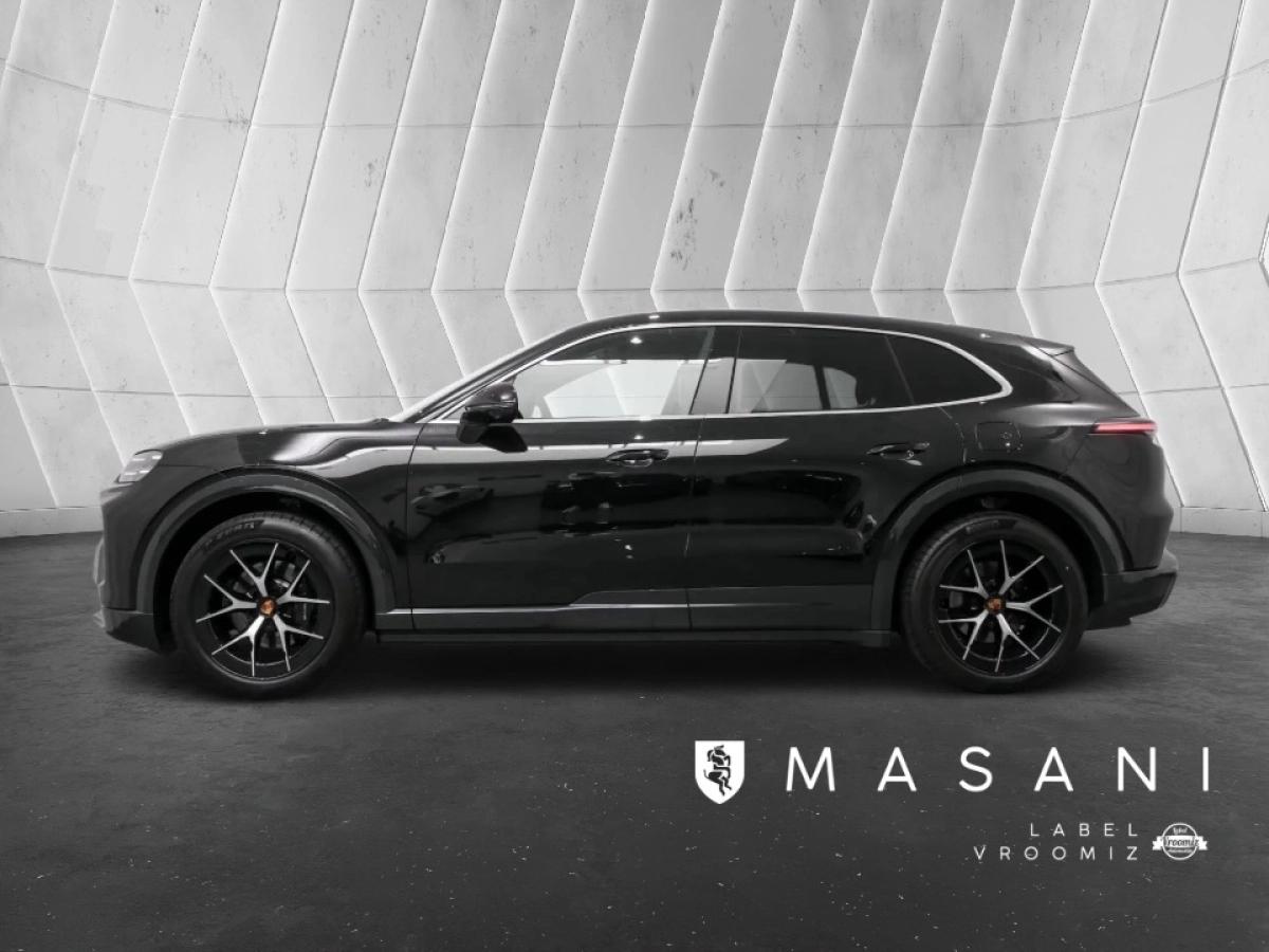 Porsche Cayenne Electrique 442ch 633km WLTP Toit Ouvrant/Attelage/Sport Sound/21“/Sièges 14/Volant Surfaces et Siège