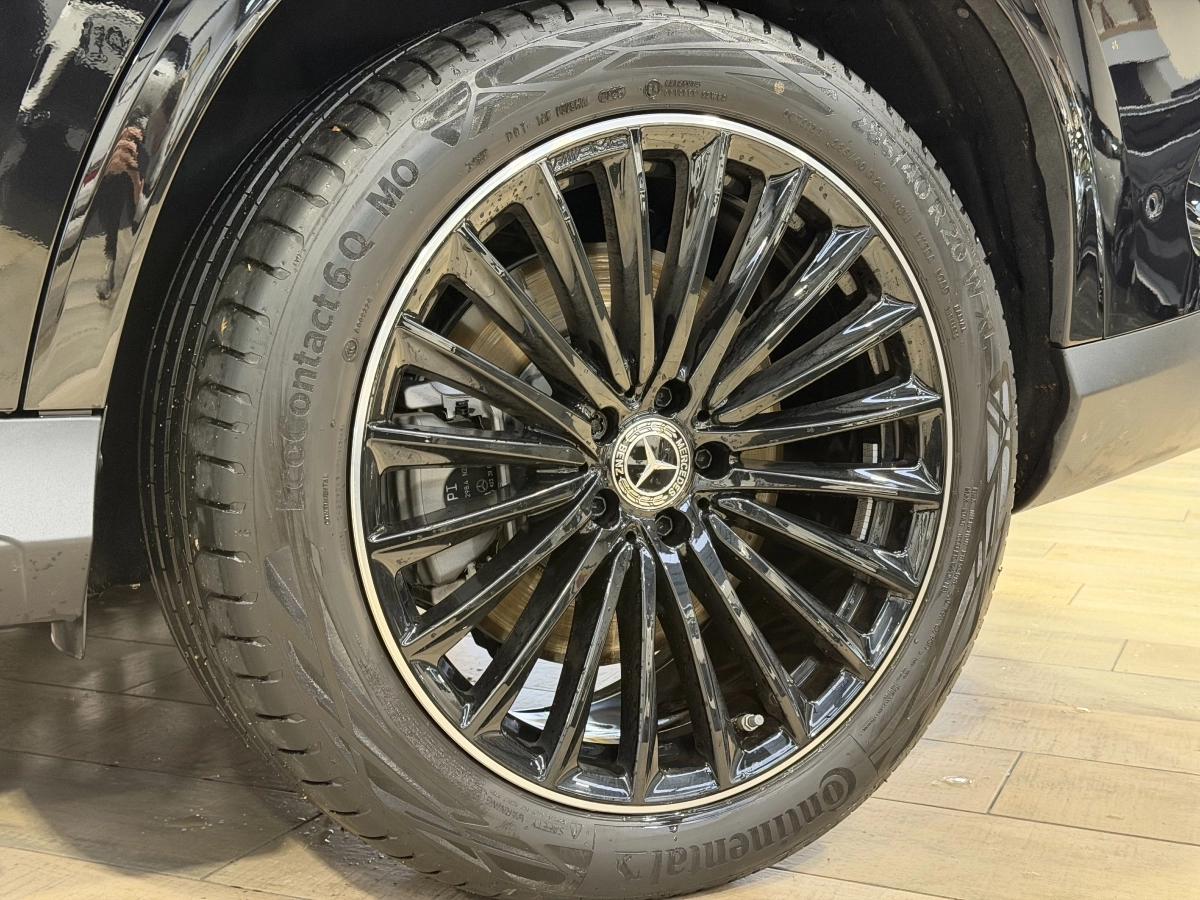 MERCEDES GLC 300 E 4MATIC AMG LINE