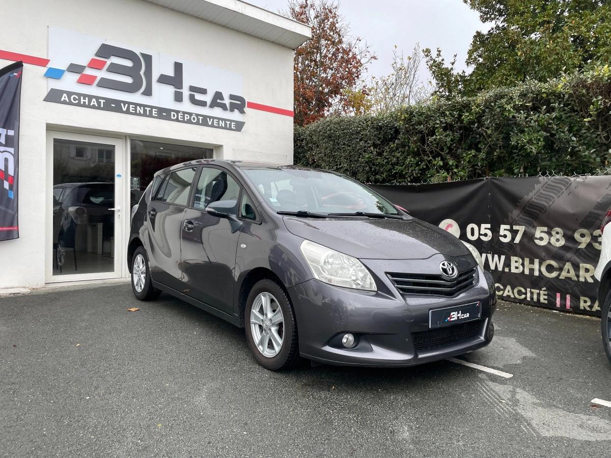Image: Toyota Verso 2.0 D4D 125cv DYNAMIC