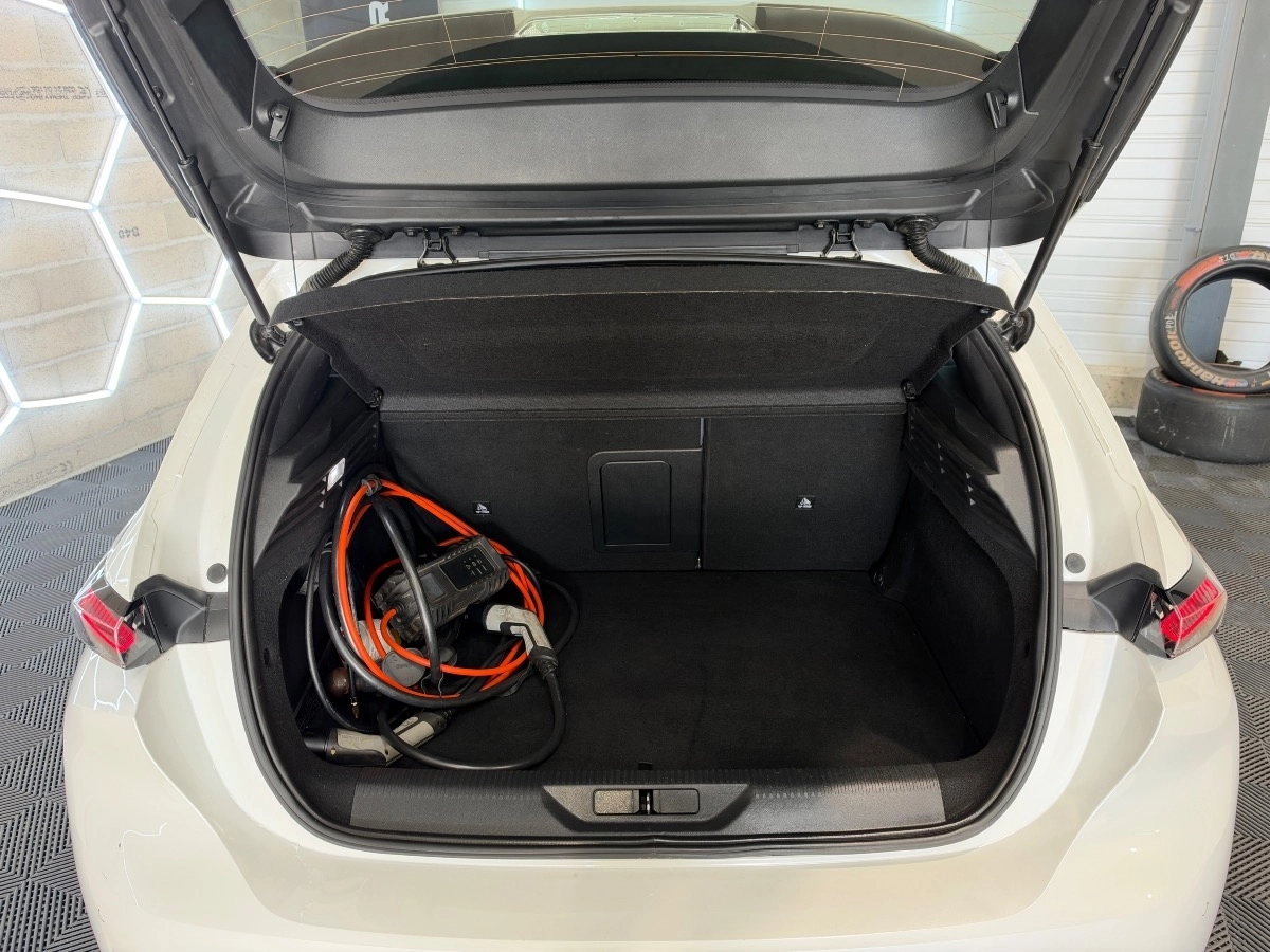 Peugeot 308 - photo 18