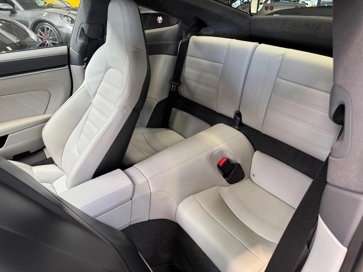 PORSCHE 911 992 TURBO S 650 COUPE ORIGINE PORSCHE FRANCE / APPROVED 2029