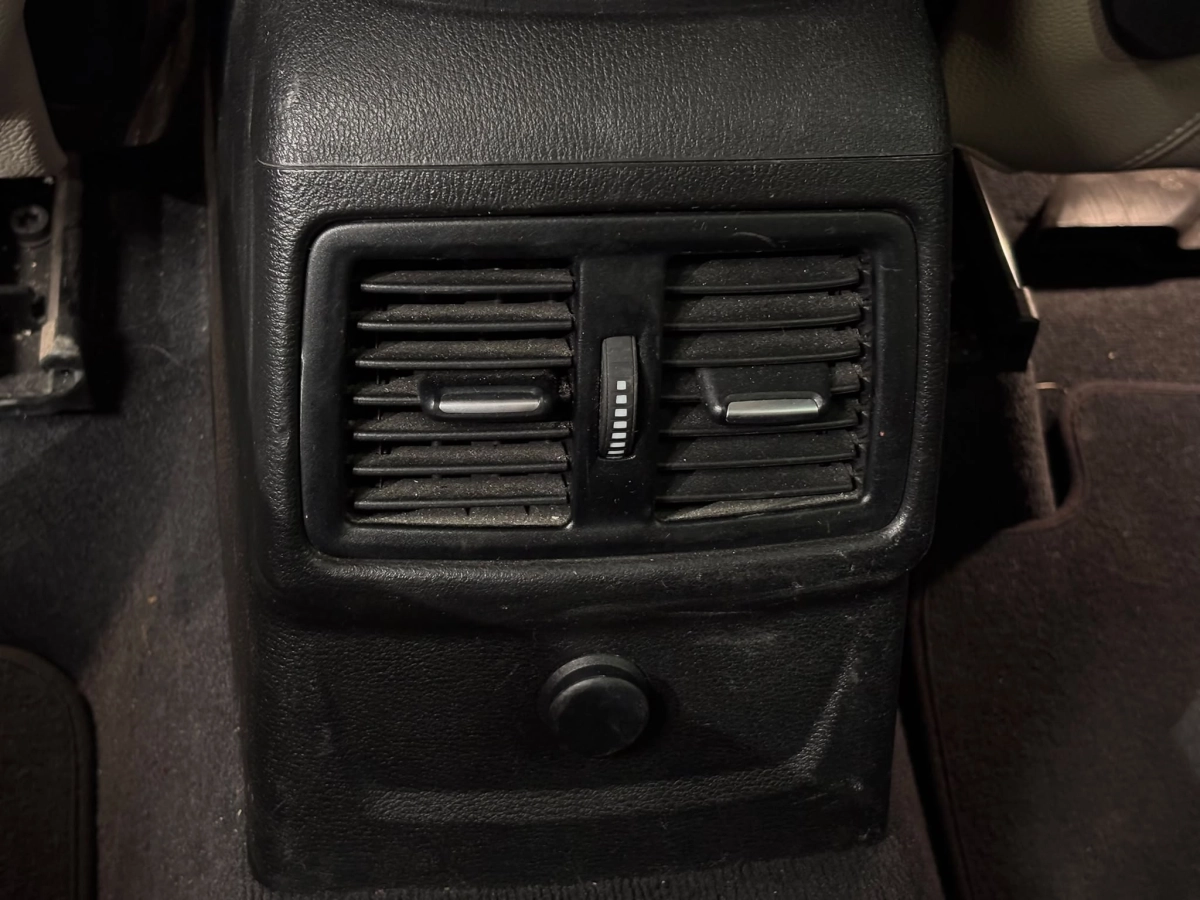 Bmw X1 - photo 29