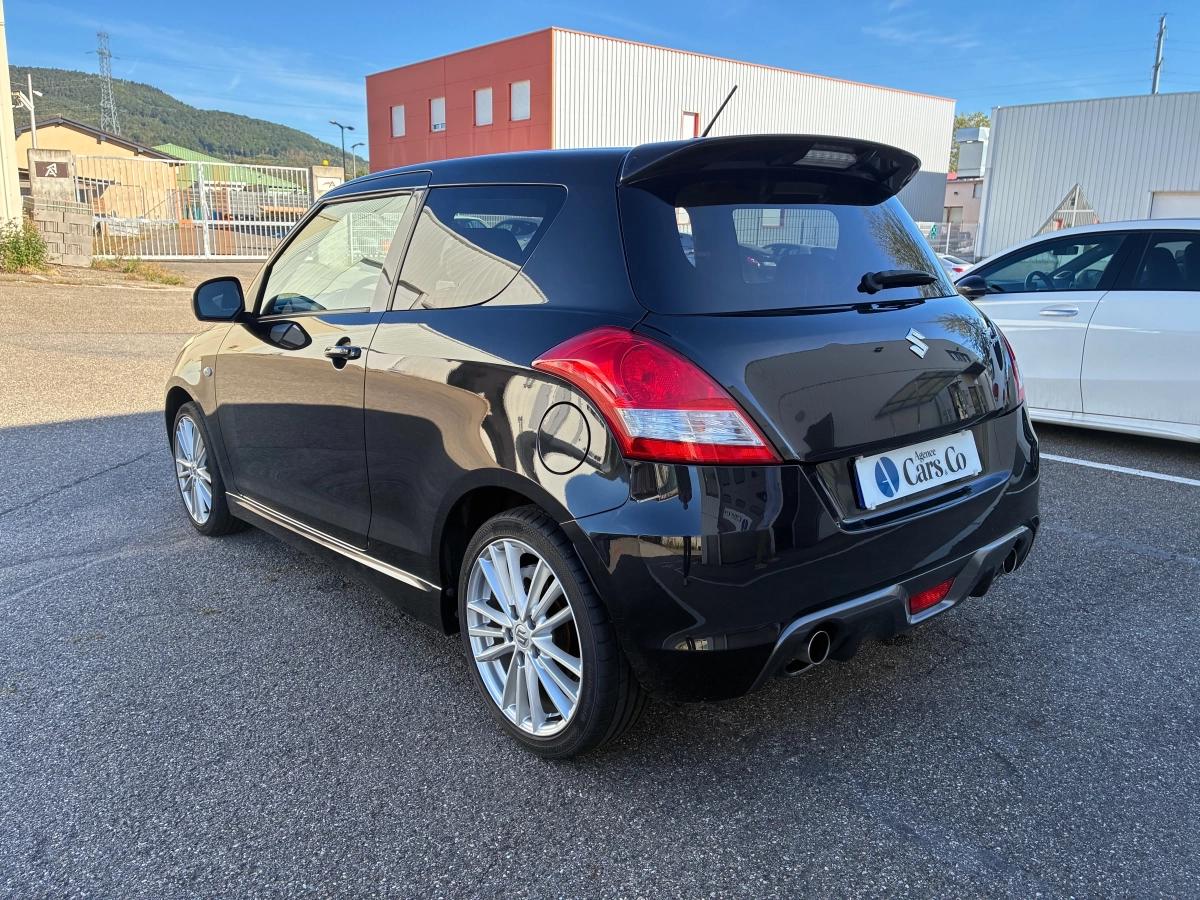 Suzuki Swift 1.6 VVT 135 SPORT
