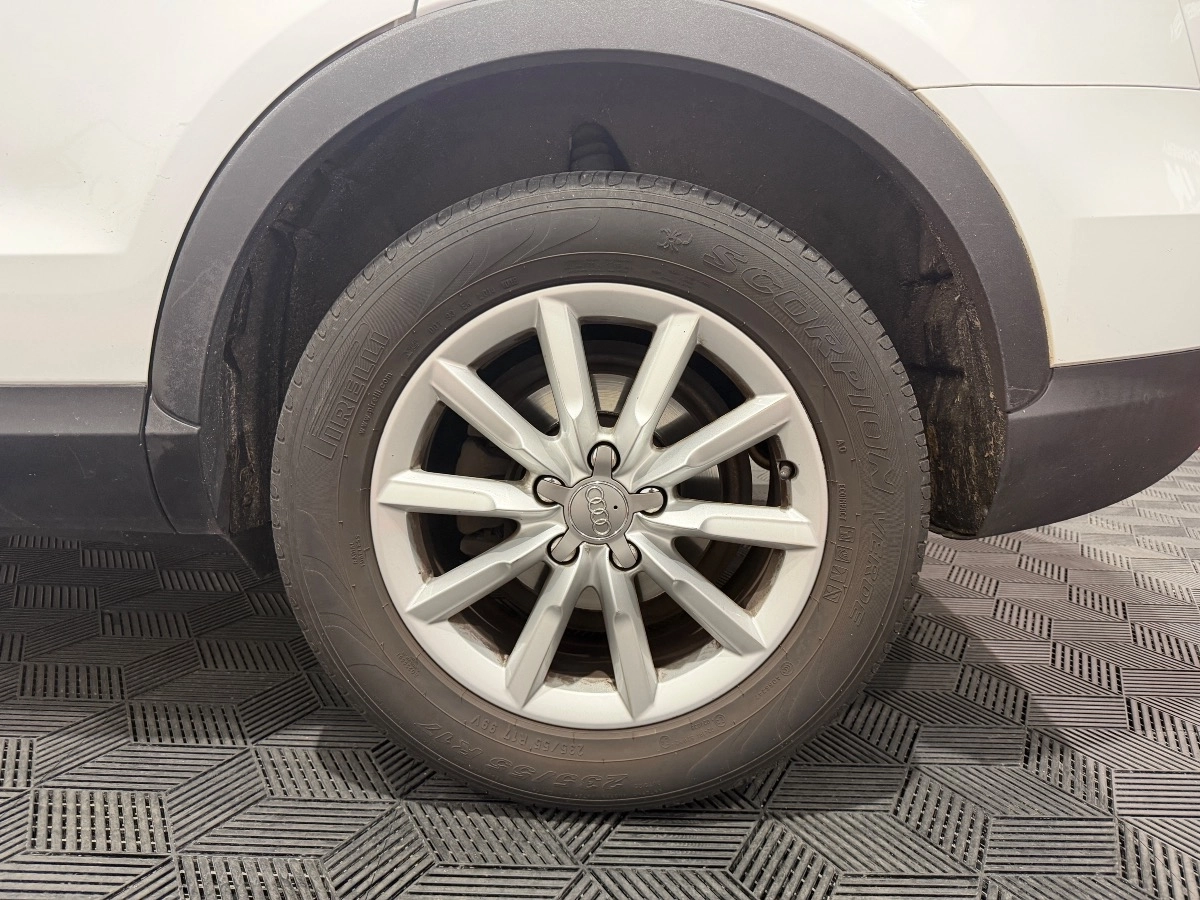 Audi Q3 - photo 10