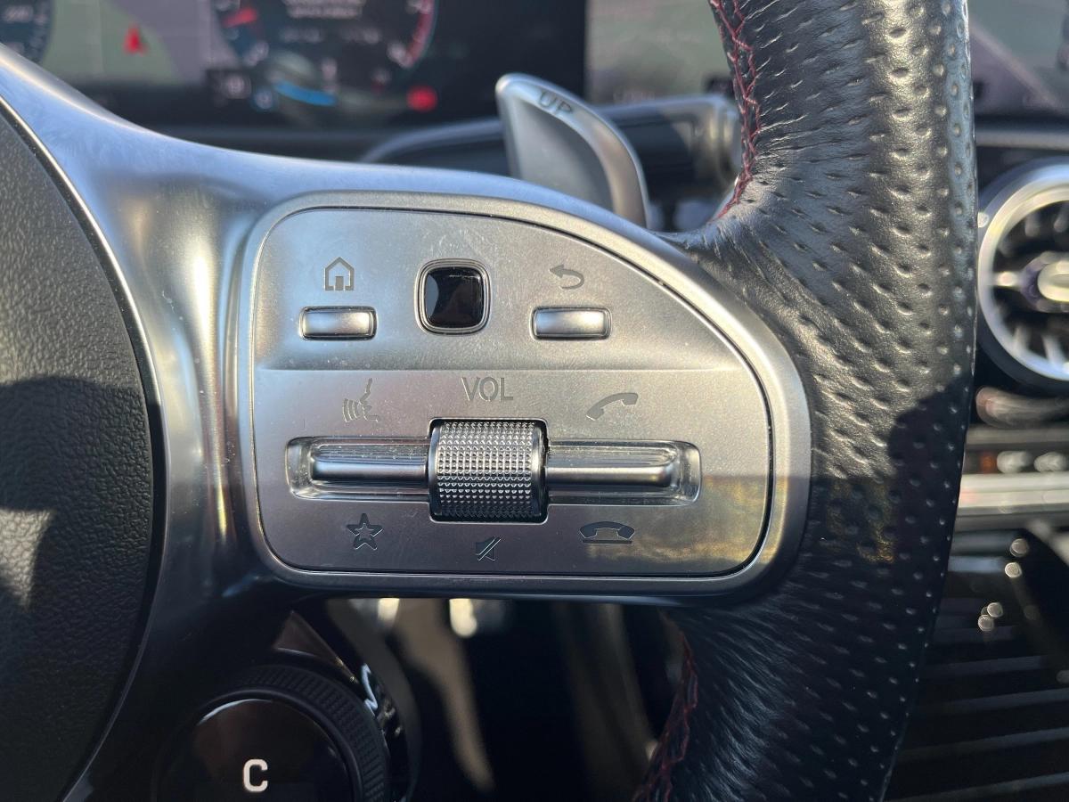Mercedes Classe A LIMOUSINE 2.0 35 305 AMG 4MATIC 7G-DCT SPEEDSHIFT BVA