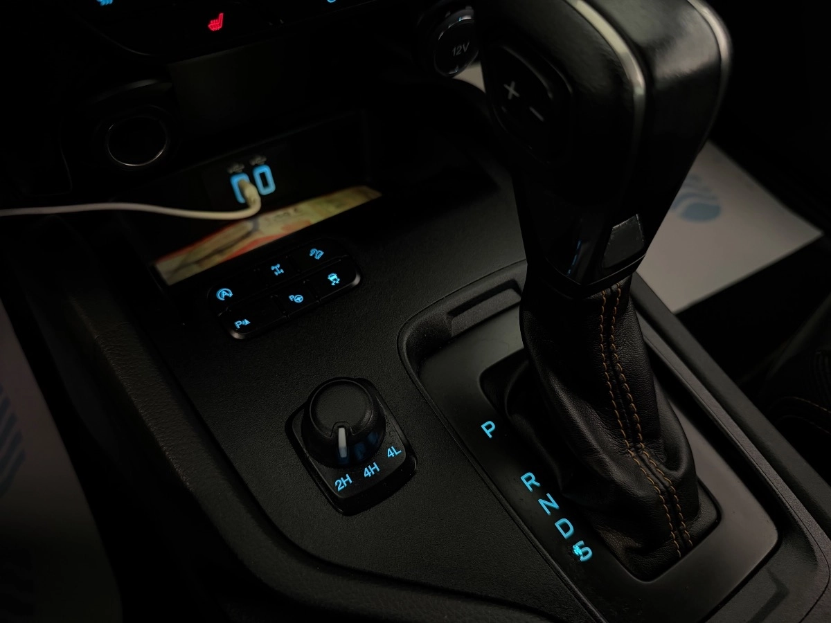 Ford Ranger - photo 19